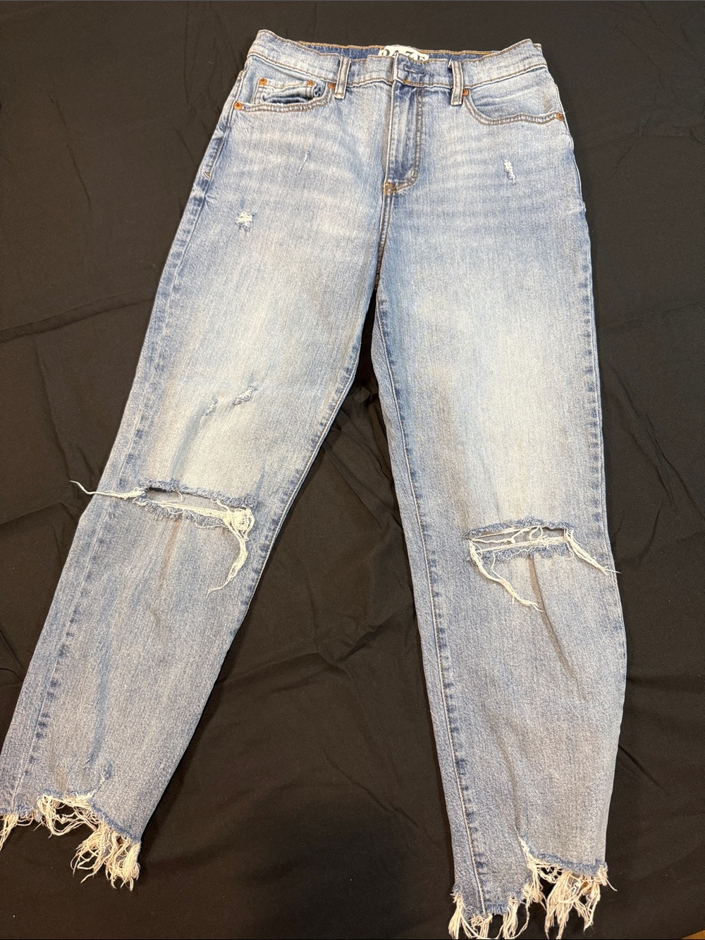 Daze Light Wash Distressed Boyfriend Jeans - Women Size 27 Y2K